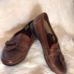 TASSEL LOAFERS